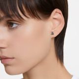 Swarovski Stilla stud earrings, Triangle cut, Gray, Ruthenium plated