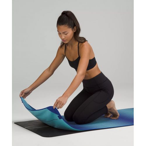 룰루레몬 Lululemon Yoga Mat Towel with Grip