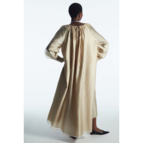 COS PLEATED LONG-SLEEVED MAXI DRESS
