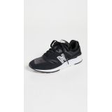 New Balance 997 Classic Sneakers