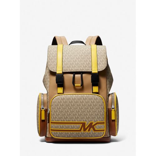 마이클코어스 Michael Kors Mens Cooper Graphic Logo Utility Backpack
