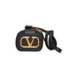Valentino Garavani VLOGO Leather AirPod Pro Case_NERO