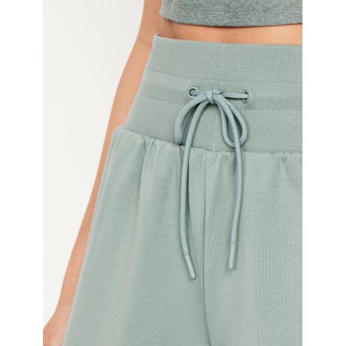 올드네이비 Extra High-Waisted Dynamic Fleece Shorts -- 3.5-inch inseam