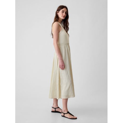 갭 Textured Crinkle Midi Dress
