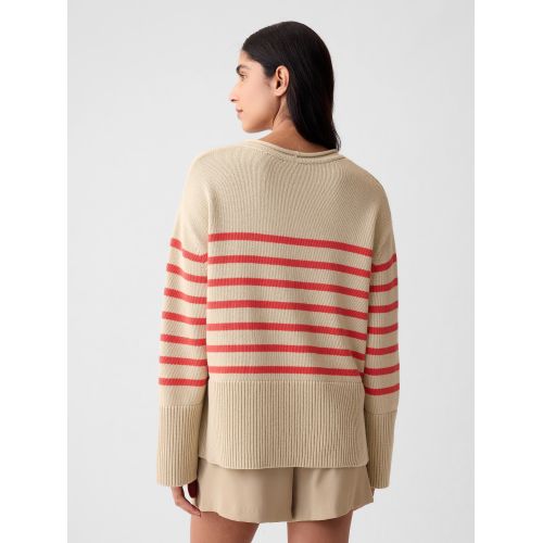갭 24/7 Split-Hem Roll Neck Sweater